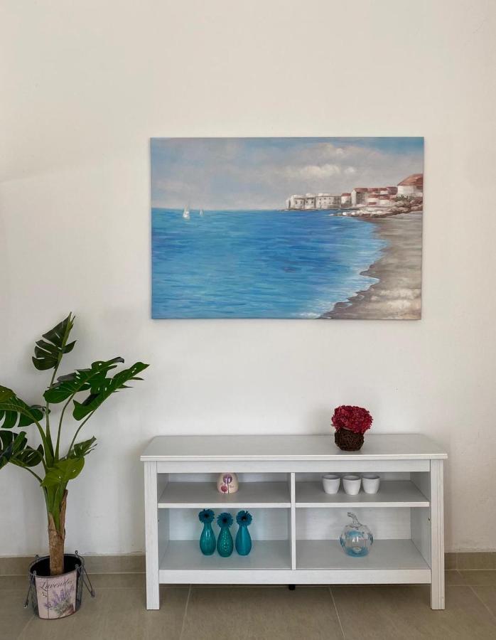 Apartment Lavanda Молат Екстериор снимка