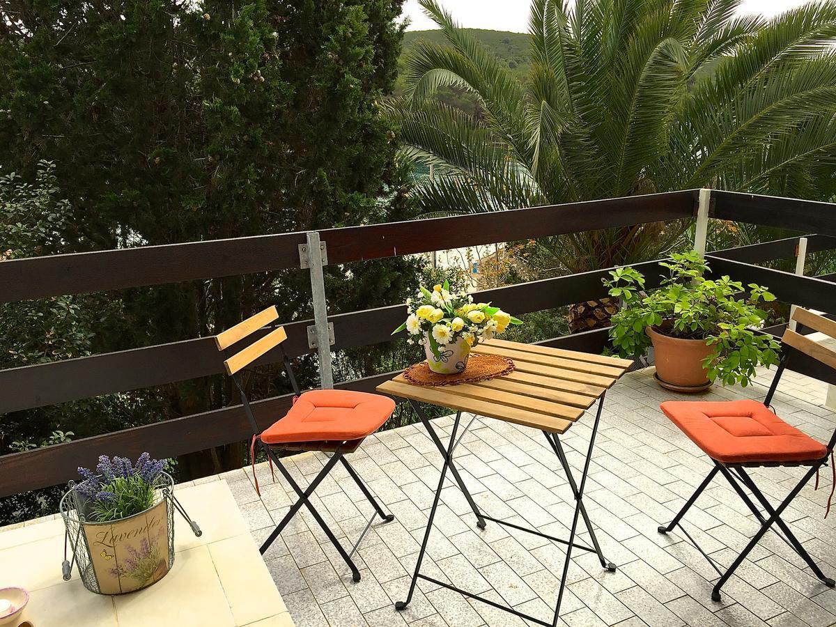 Apartment Lavanda Молат Екстериор снимка